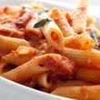 Sajtos-szilvás penne Sajtos-szilvás penne