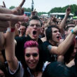 A Sziget? Na, az a miénk A Sziget? Na, az a miénk