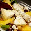Körtés brie-saláta Körtés brie-saláta