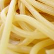 Spagetti uborkaszósszal Spagetti uborkaszósszal