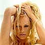 Beintett Pamela Anderson Beintett Pamela Anderson