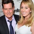 Megfenyegette pornós exét Charlie Sheen Megfenyegette pornós exét Charlie Sheen