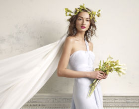 Top 10 Esk�v�i ruha 2012-re